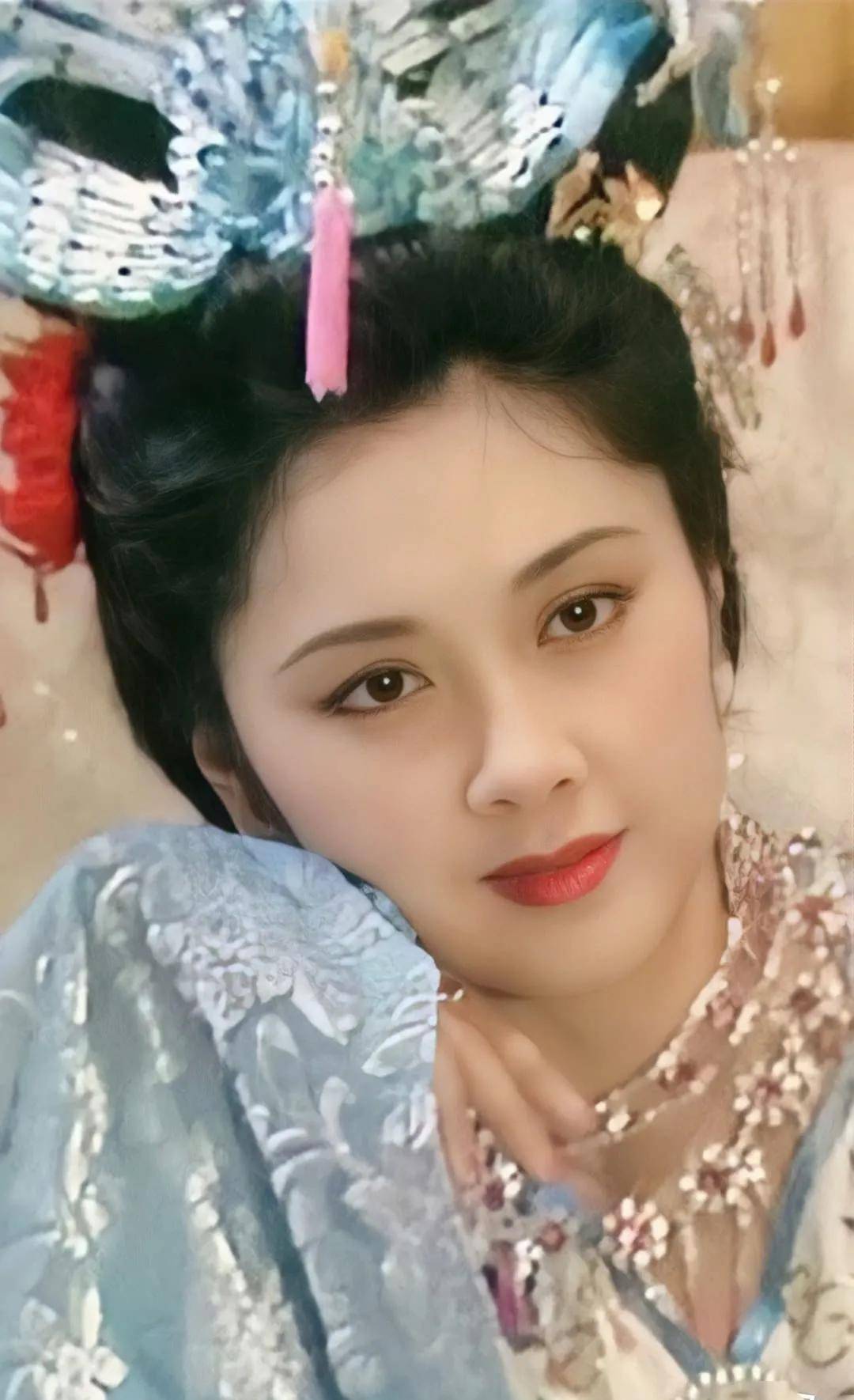 娱乐圈最漂亮的女明星_娱乐圈公认盛世美颜_朱茵紫霞仙子